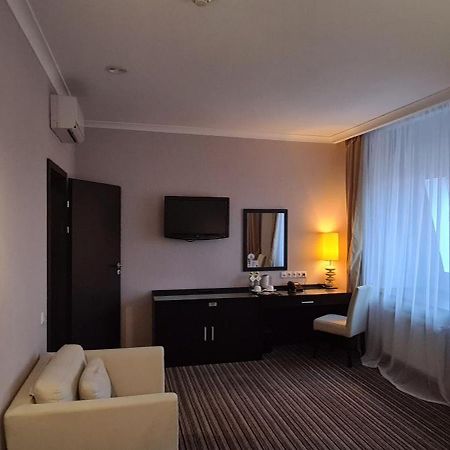 Optima Sumy Otel Dış mekan fotoğraf