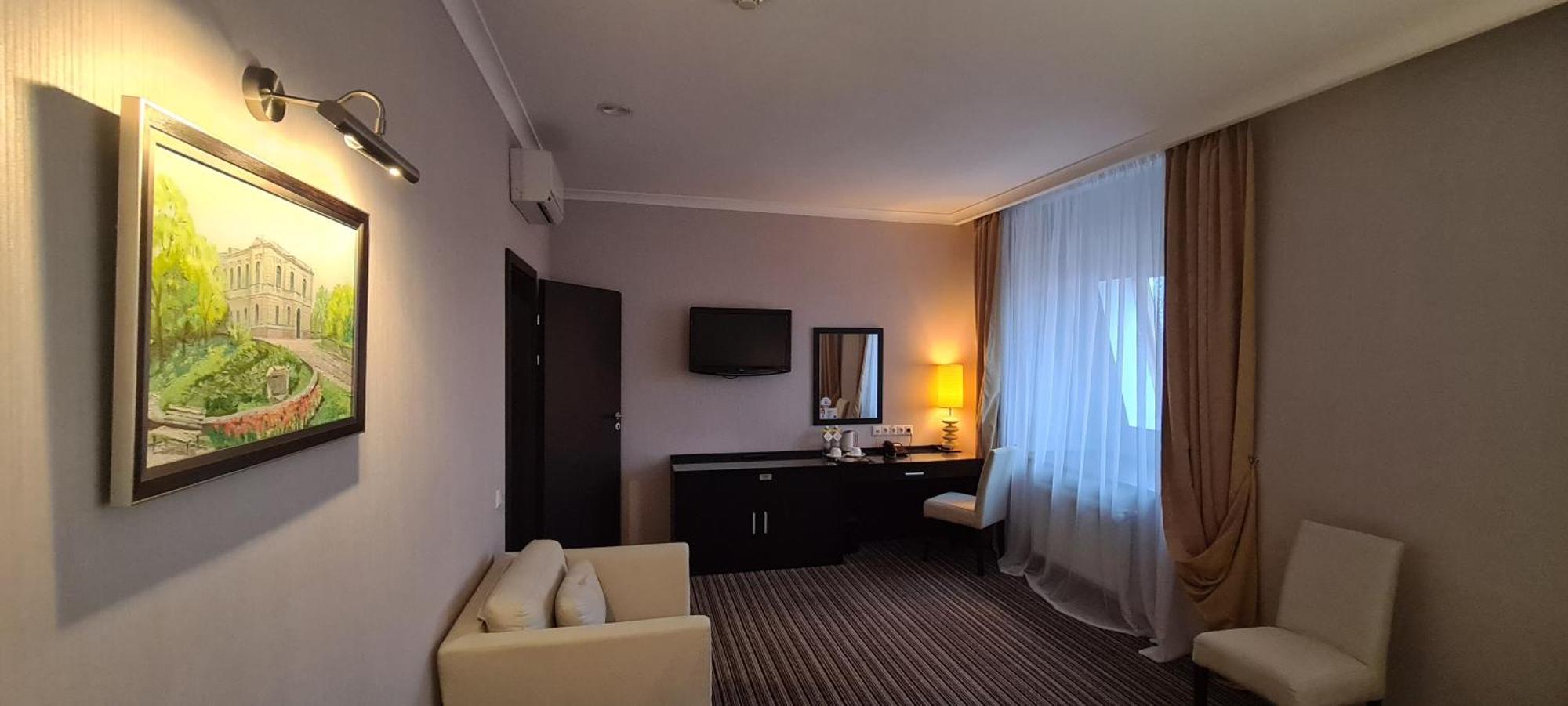 Optima Sumy Otel Dış mekan fotoğraf