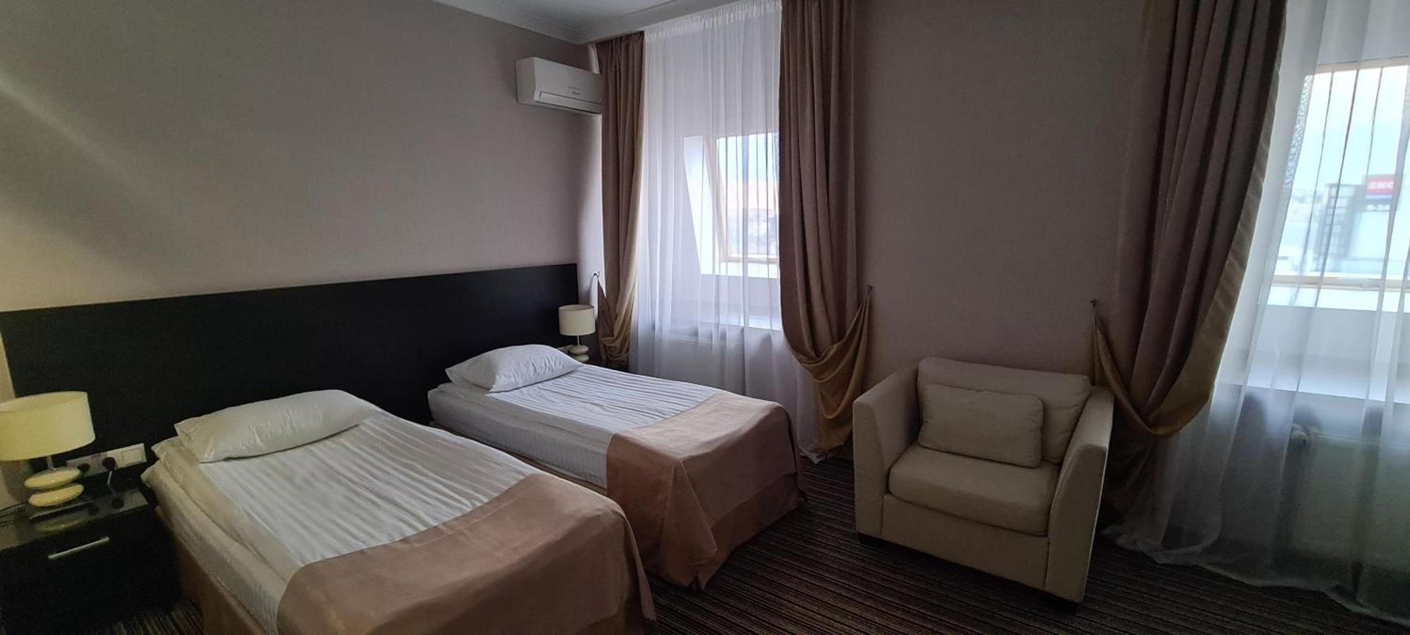Optima Sumy Otel Dış mekan fotoğraf