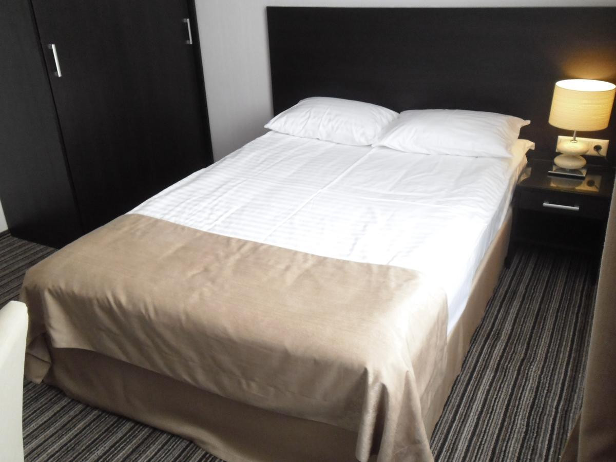 Optima Sumy Otel Dış mekan fotoğraf