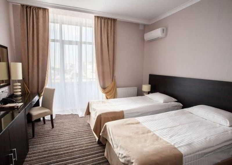 Optima Sumy Otel Dış mekan fotoğraf