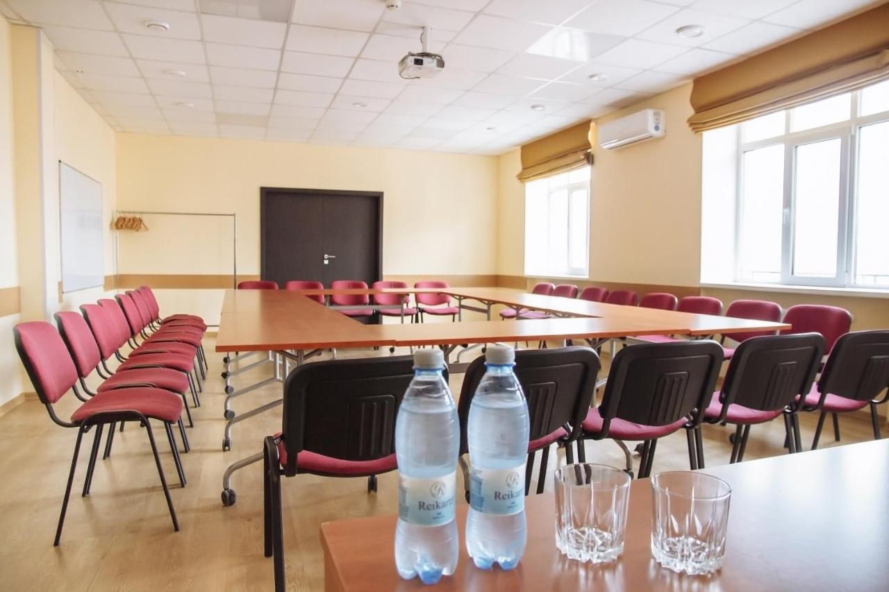Optima Sumy Otel Dış mekan fotoğraf